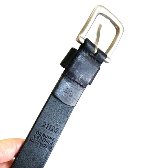 Genuine Leather Perforated Black Belt Silver Buckle Womens Size ML Made in India - Picture 4 of 6